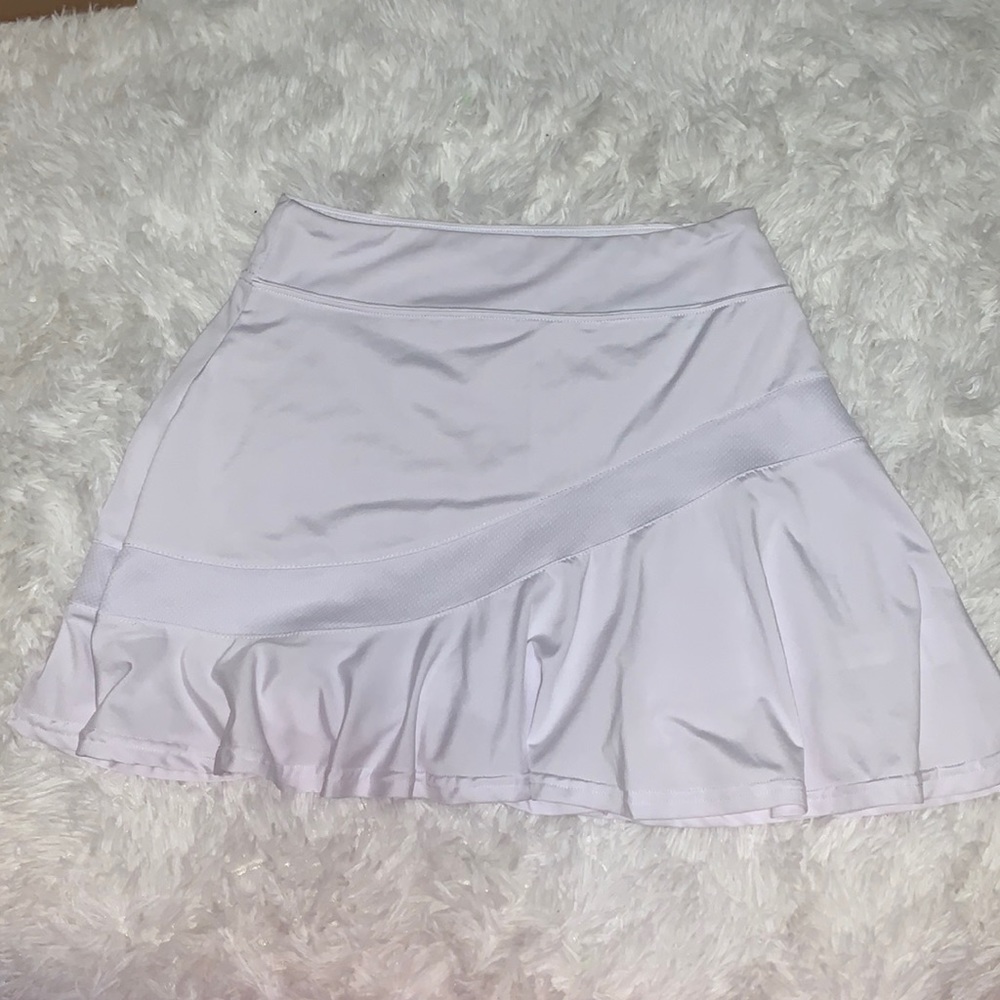 white tennis skirt
